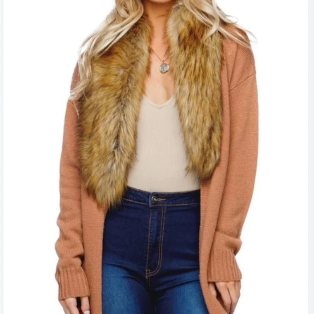 BuddyLove Sweater with faux fur collar mocha s/m